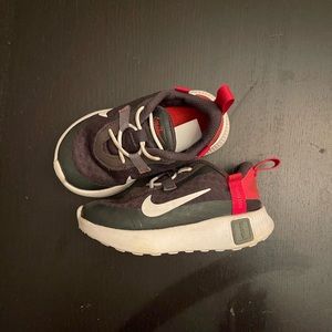 Toddler Nike Black/Grey/Red Size 7C